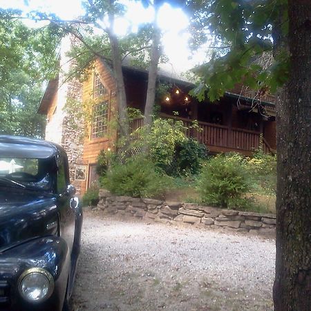Bear Creek Lodge Cabin Resort Reeds Spring Bagian luar foto
